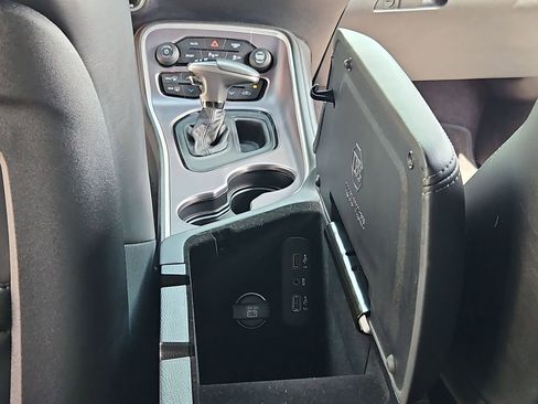Certified 2019 Dodge Challenger SXT w/ Plus Package RWD image 26