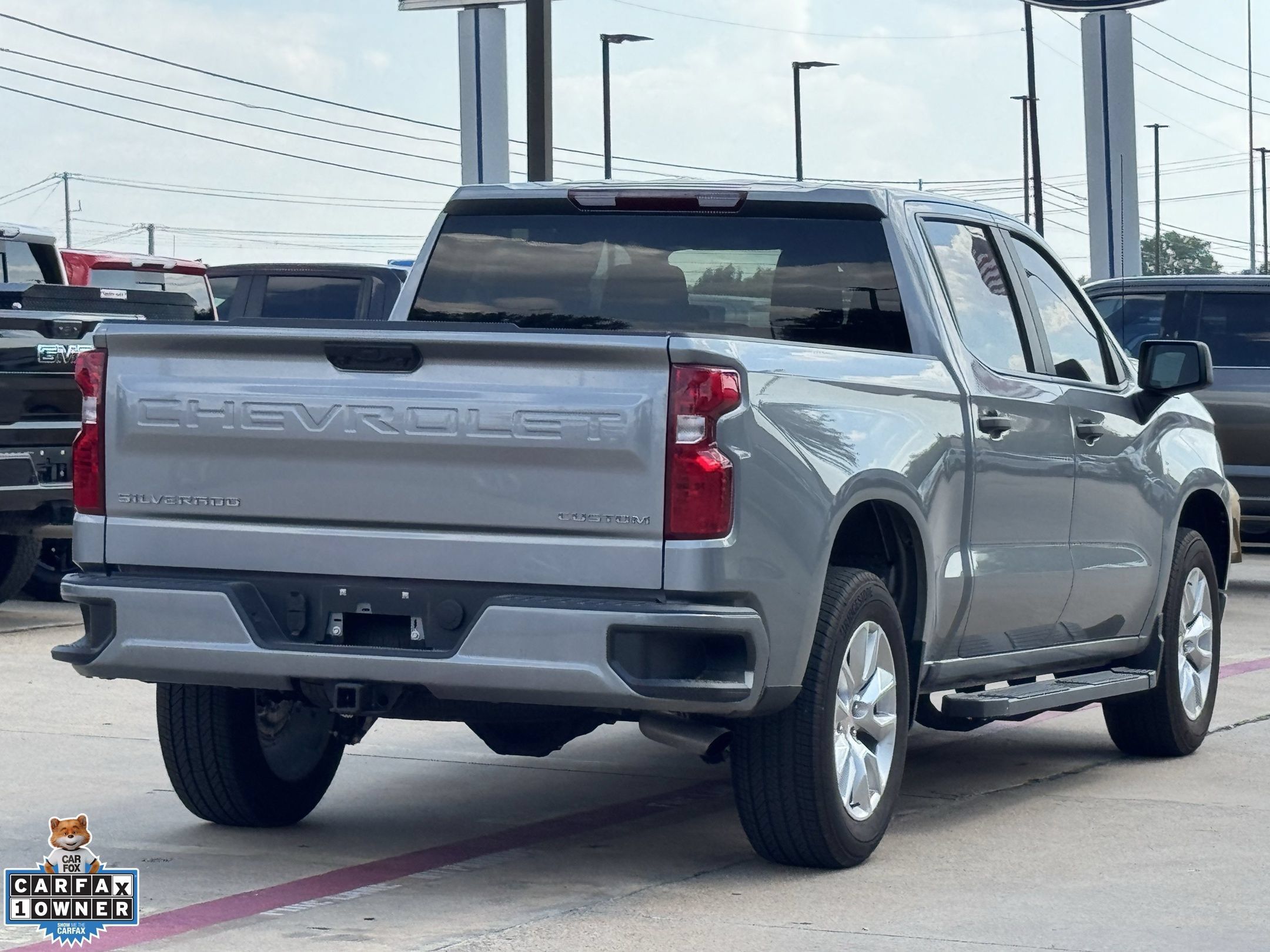 Used 2026 Chevrolet Silverado 1500 Custom RWD image 4