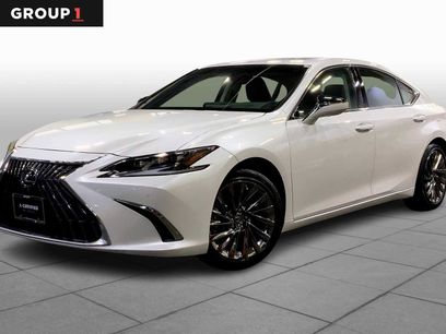 Certified 2025 Lexus ES 300h Ultra Luxury