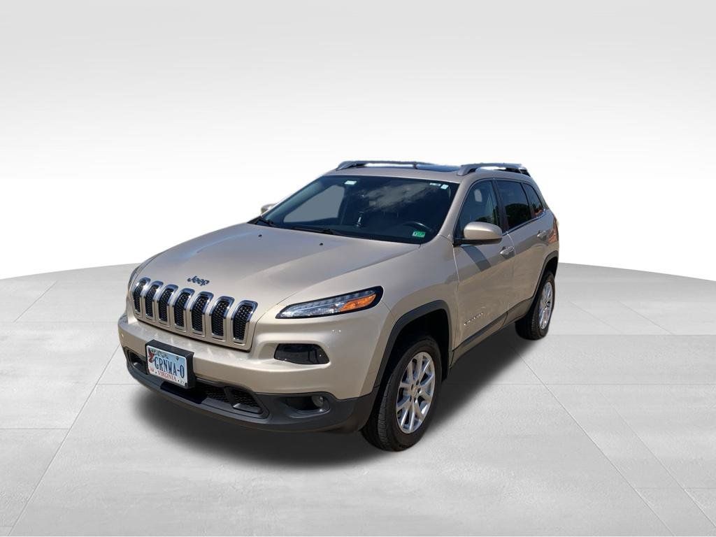 Used 2015 Jeep Cherokee Latitude w/ Comfort/Convenience Group AWD/4WD image 2