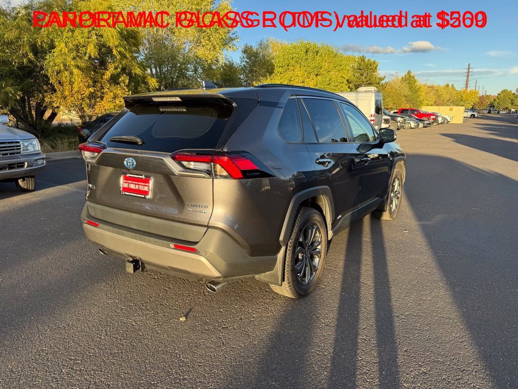 Used 2022 Toyota RAV4 Limited AWD/4WD image 10