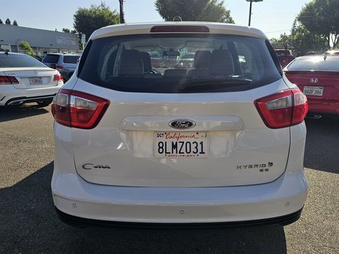 Used 2015 Ford C-MAX SEL image 4