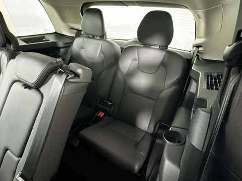 Used 2025 Volvo XC90 B5 Plus w/ Protection Package Premier image 26