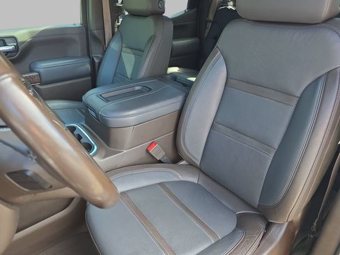 Used 2021 GMC Sierra 1500 Denali w/ Denali Ultimate Package AWD/4WD image 17