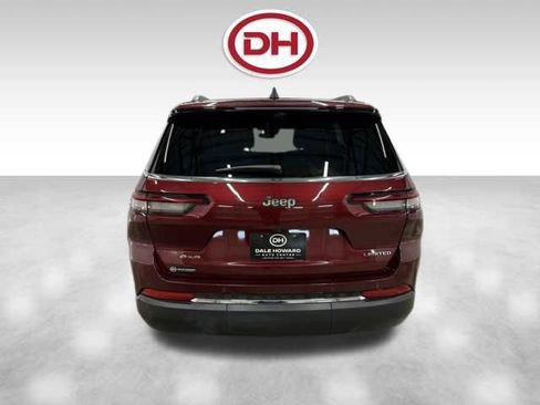 Used 2023 Jeep Grand Cherokee L Limited w/ Luxury Tech Group II image 12