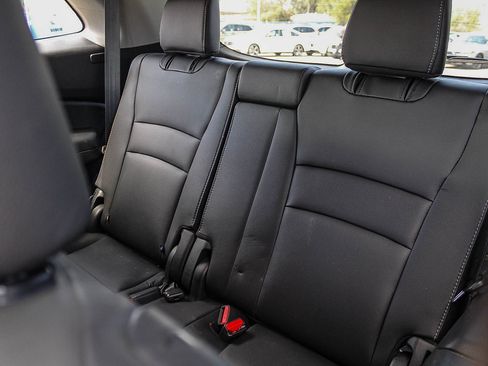 Used 2021 Honda Pilot Special Edition image 21
