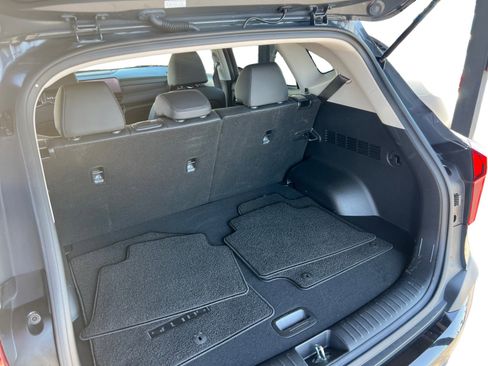 Used 2024 Kia Seltos EX image 15