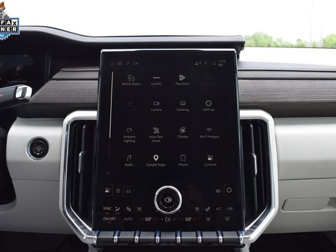 Used 2026 GMC Acadia Denali w/ Super Cruise Package FWD image 17
