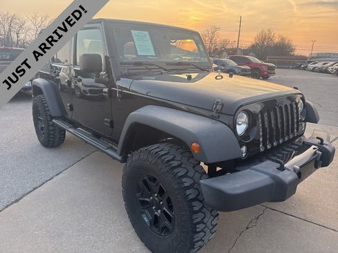 Used 2018 Jeep Wrangler Unlimited Sport image 3