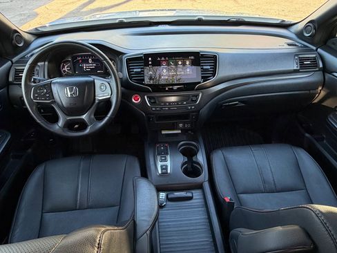 Used 2022 Honda Passport TrailSport image 13