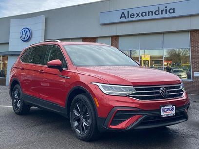 Certified 2023 Volkswagen Tiguan SE w/ Panoramic Sunroof Package