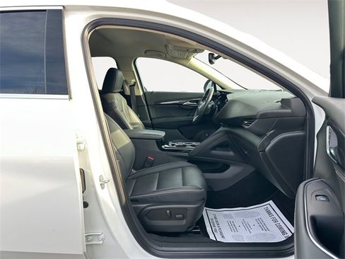 Used 2023 Buick Envision Essence image 15