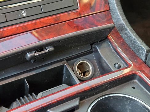 Used 2008 Cadillac Escalade AWD image 36