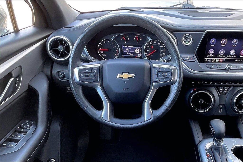Used 2021 Chevrolet Blazer LT FWD image 5