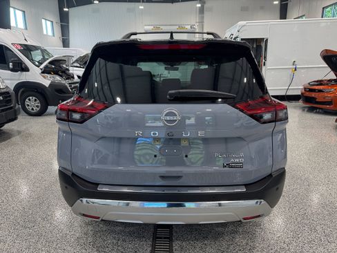 Used 2023 Nissan Rogue Platinum AWD/4WD image 8