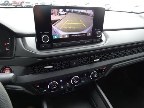 Used 2024 Honda Accord EX image 20