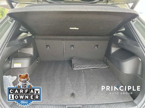 Used 2025 Volkswagen Tiguan SEL R-Line AWD/4WD image 32