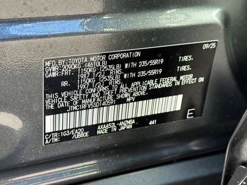 New 2025 Toyota RAV4 XLE Premium image 35