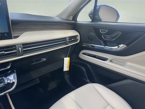 New 2025 Lincoln Corsair Grand Touring w/ Equipment Group 301A image 14