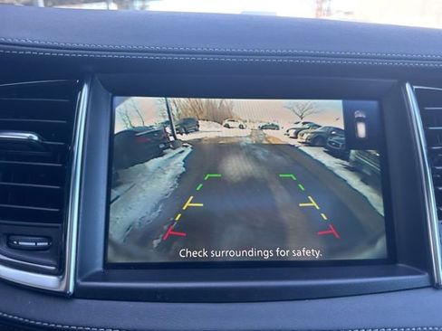 Certified 2025 INFINITI QX55 Luxe w/ Accent Package image 18