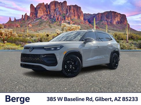 New 2026 Volkswagen Tiguan SE R-Line FWD image 1