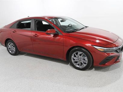 Used 2024 Hyundai Elantra SEL