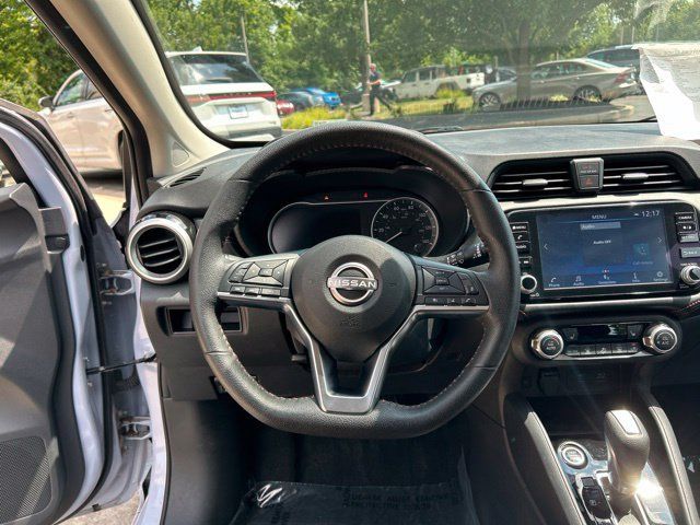 Used 2024 Nissan Versa SR FWD image 16
