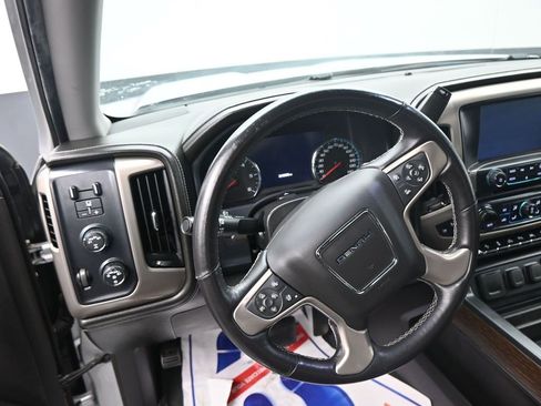 Used 2018 GMC Sierra 1500 Denali image 16