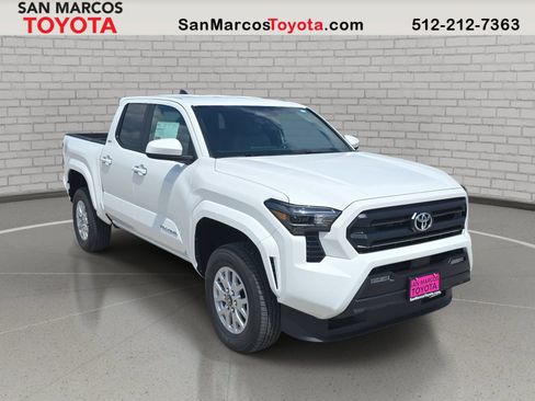 New 2026 Toyota Tacoma SR5 AWD/4WD image 3