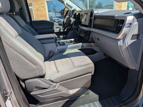 Used 2024 Ford F250 XLT w/ XLT Premium Package AWD/4WD image 20