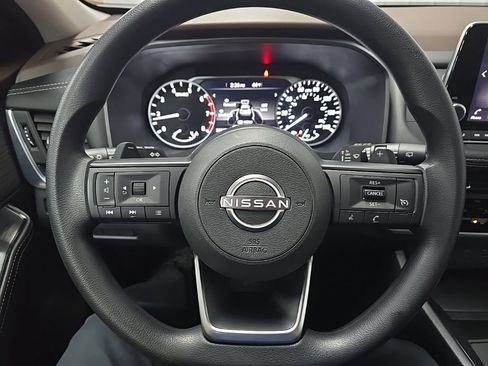 Used 2022 Nissan Rogue S AWD/4WD image 18