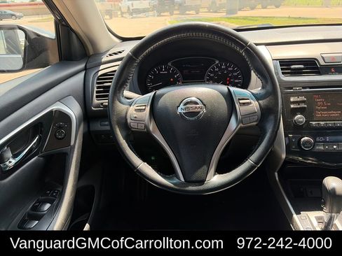 Used 2013 Nissan Altima 2.5 SV FWD image 12