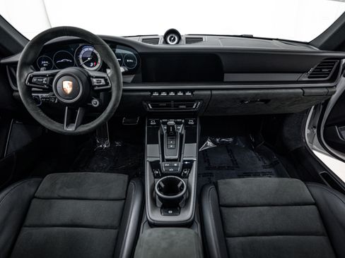 Certified 2024 Porsche 911 Carrera GTS image 12