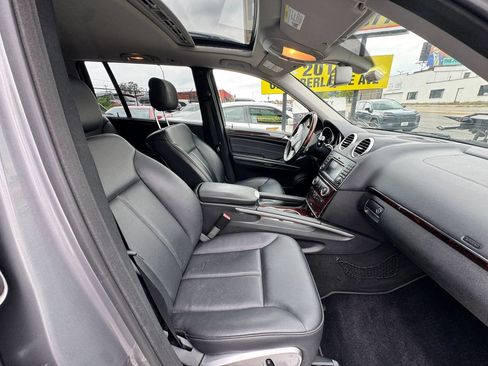 Used 2010 Mercedes-Benz GL 450 4MATIC image 22