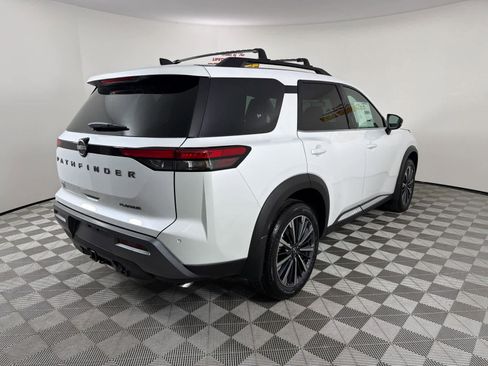 New 2026 Nissan Pathfinder Platinum image 6