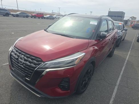 Certified 2023 Nissan Kicks SR w/ SR Premium Package image 1