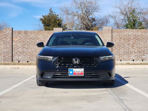 Certified 2023 Honda Accord EX image 2