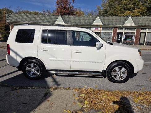 Used 2011 Honda Pilot EX image 6