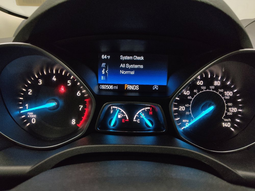 Used 2018 Ford Escape Titanium w/ Ford Safe & Smart Package AWD/4WD image 23