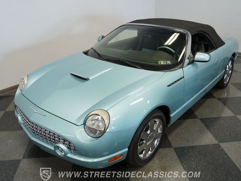 Used 2002 Ford Thunderbird image 26