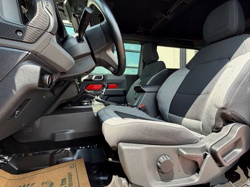 Used 2023 Ford Bronco Big Bend AWD/4WD image 10