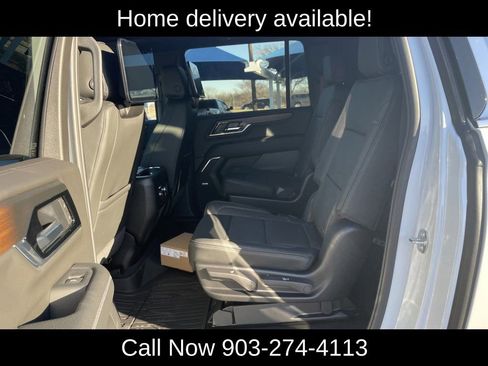 New 2026 GMC Yukon XL Denali w/ Denali Reserve Package image 25