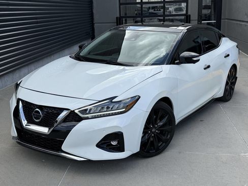 Used 2023 Nissan Maxima Platinum w/ Sport Mat Group image 2