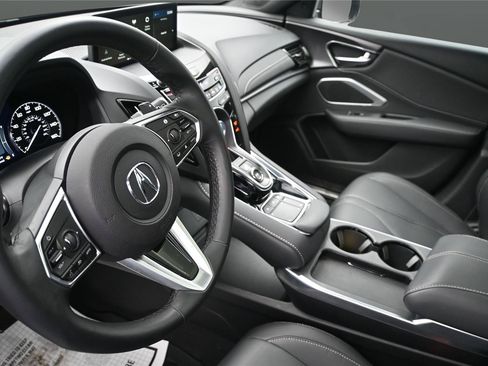 Certified 2025 Acura RDX SH-AWD image 2