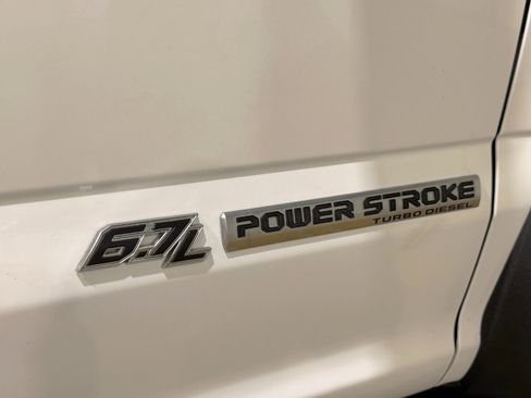 Used 2018 Ford F450 XL w/ Power Equipment Group image 31