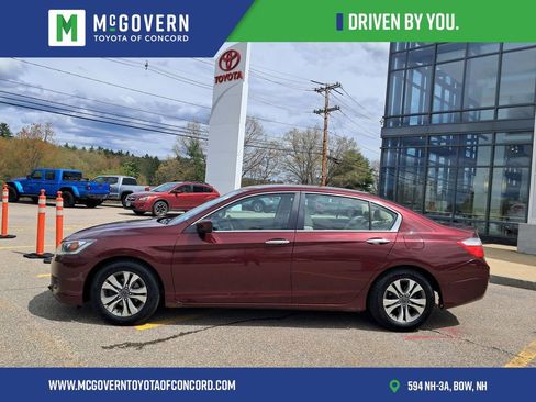 Used 2013 Honda Accord LX image 2