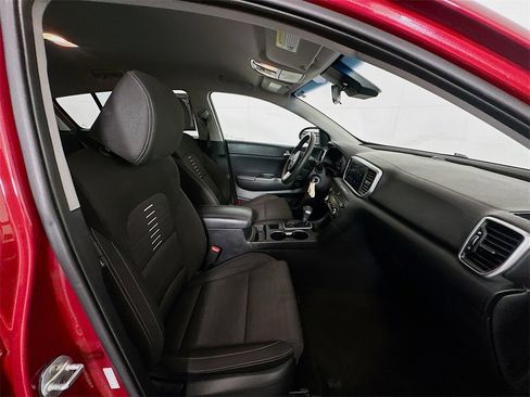 Used 2020 Kia Sportage LX w/ LX Popular Package image 26