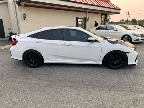 Used 2019 Honda Civic Si image 4