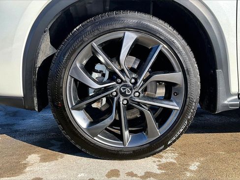 Certified 2022 INFINITI QX50 Autograph w/ Cargo Package image 10