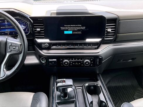 Used 2024 Chevrolet Silverado 1500 ZR2 w/ ZR2 Bison Edition AWD/4WD image 7